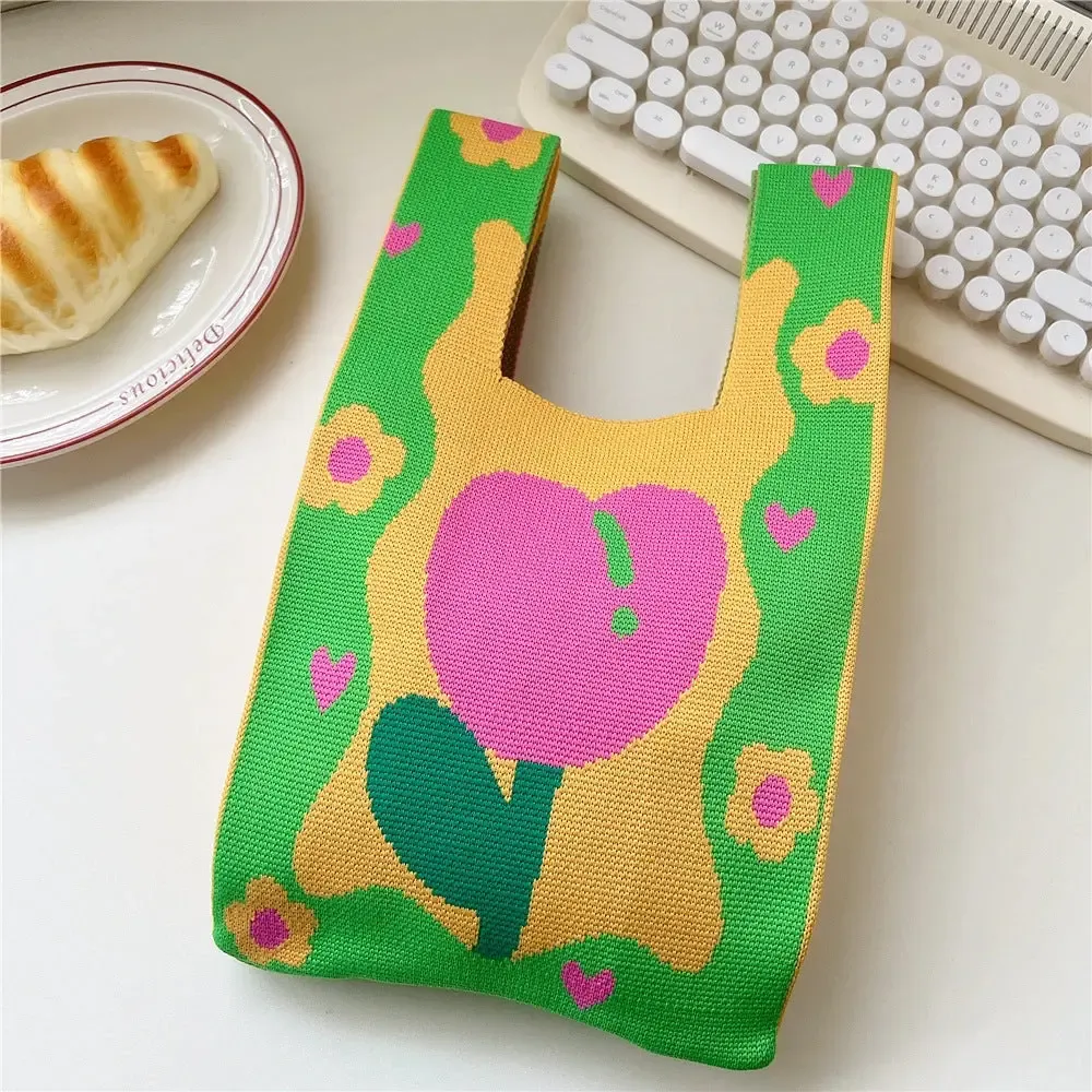 Bewaltz Bag: Dainty Tulip Tote