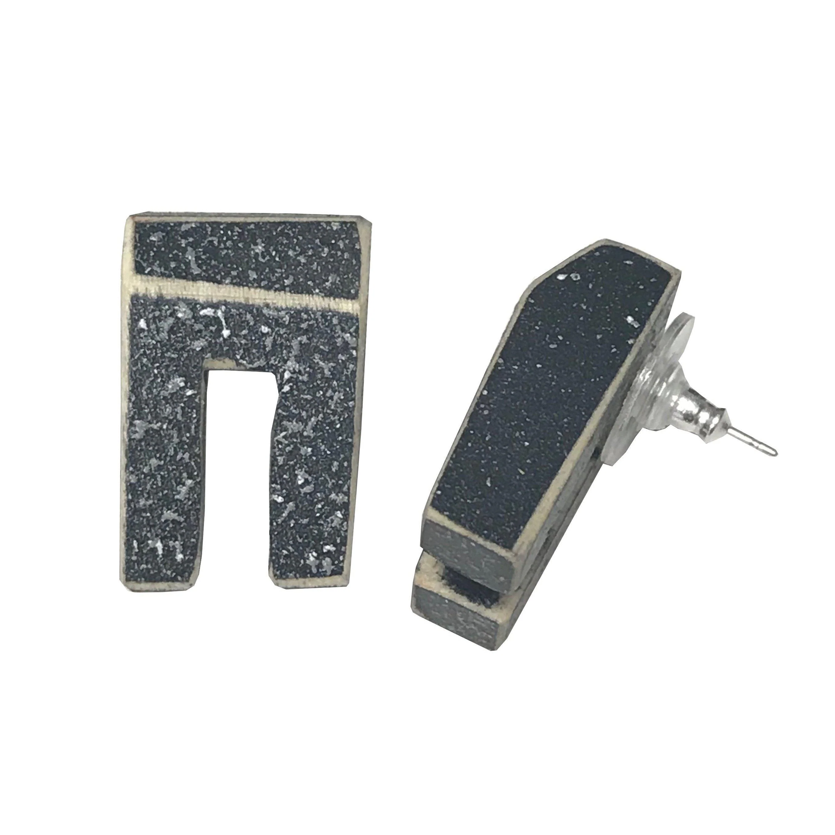 Morgan Hill Earrings: Black Faceted Studs