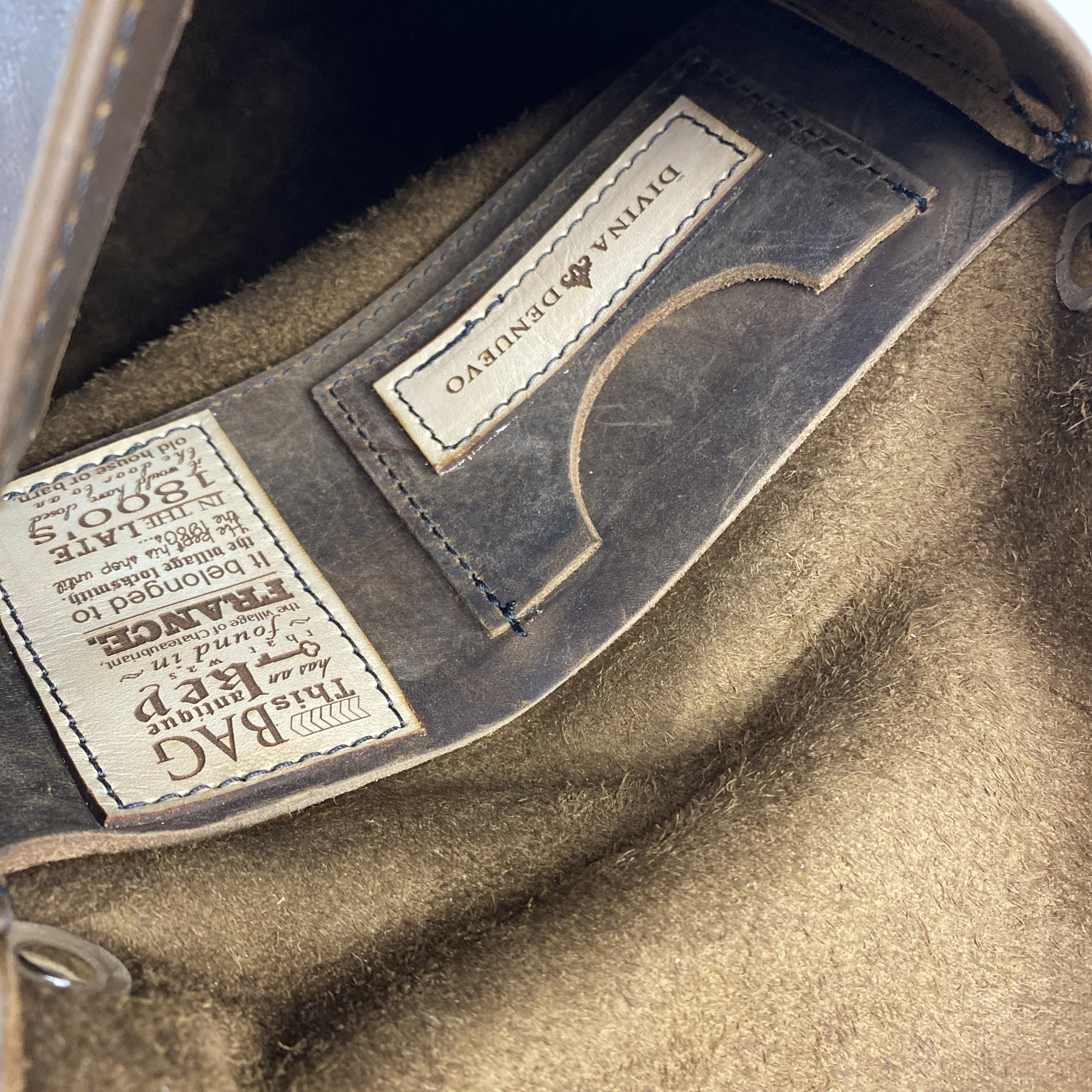 Divina Denuevo Bag: Urban Raw Edge Messenger - Image 9
