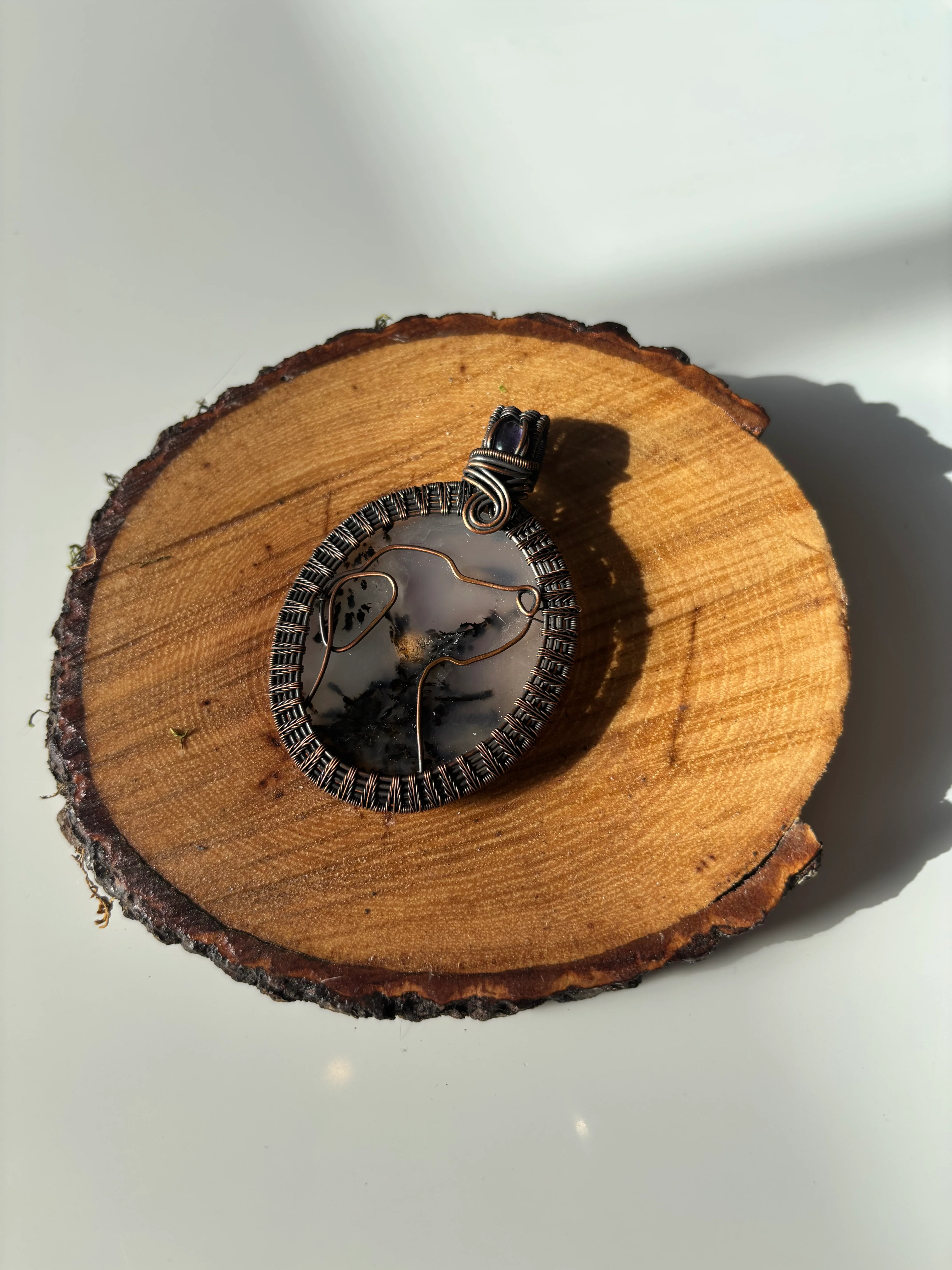 Drea Schaugaard Pendant Necklace: Dendritic Agate Dog - Image 2
