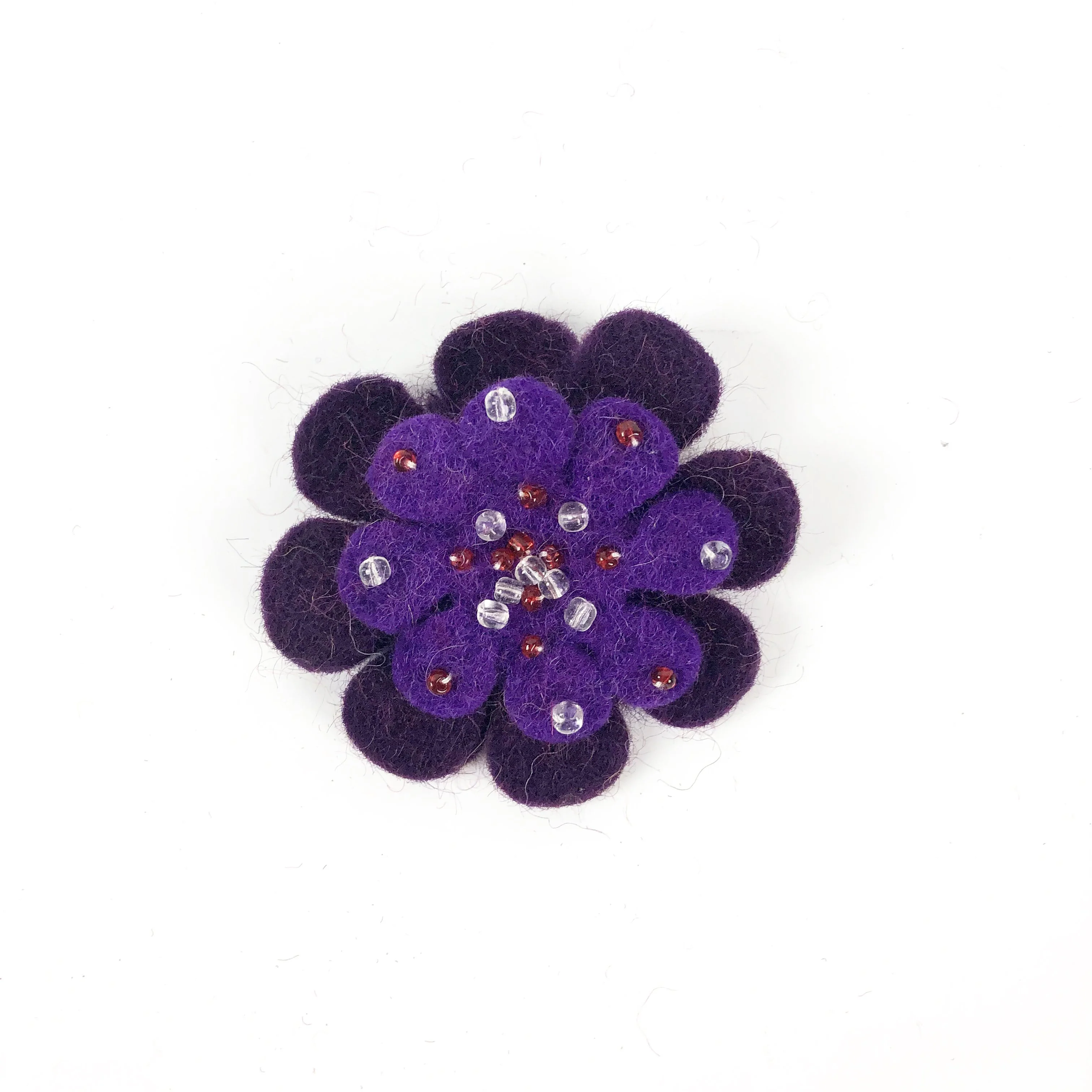 Fibres of Life: Brooch - Image 10
