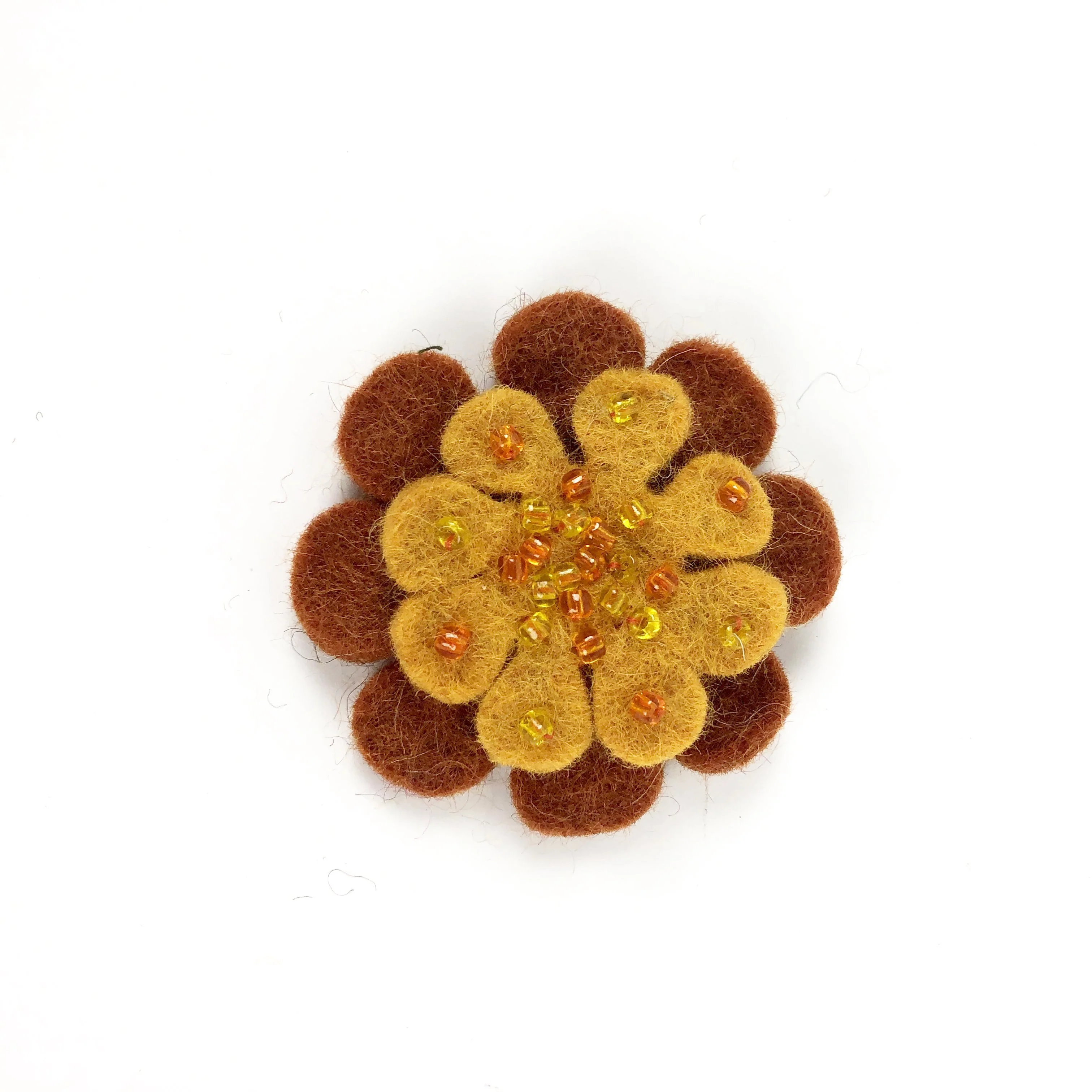 Fibres of Life: Brooch - Image 11