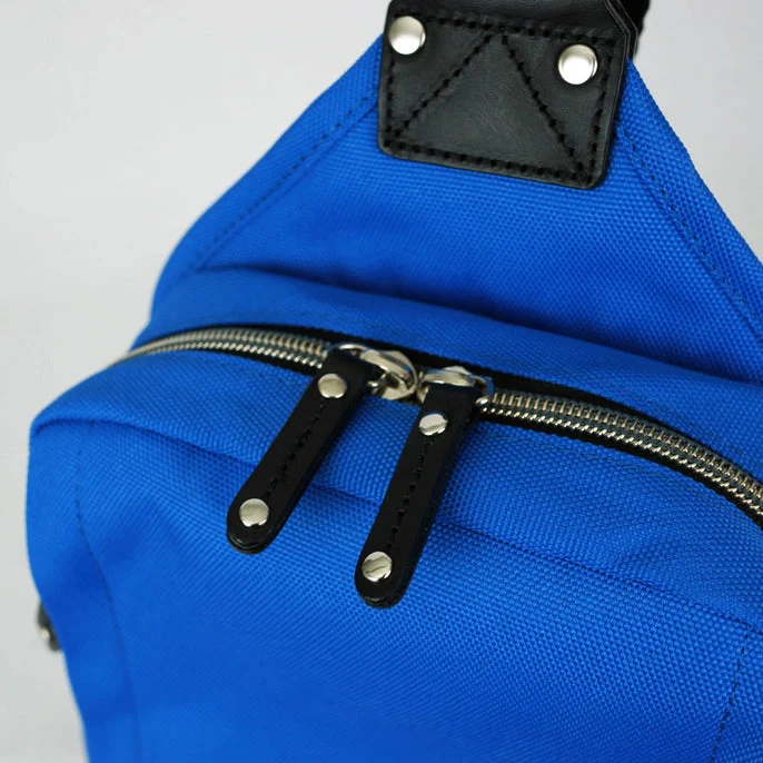Harvest Label Sling Pack: Sling Pack - Image 6