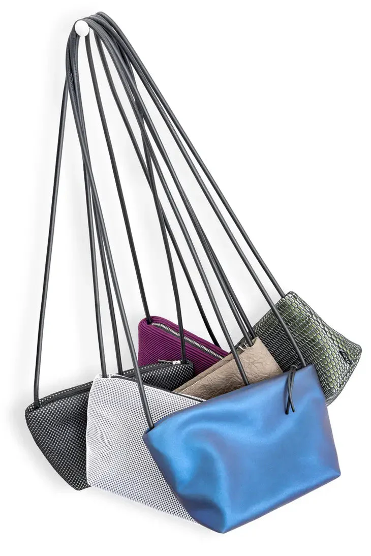 In-Zu Shoulder Bag: Medium Mouse - Image 14