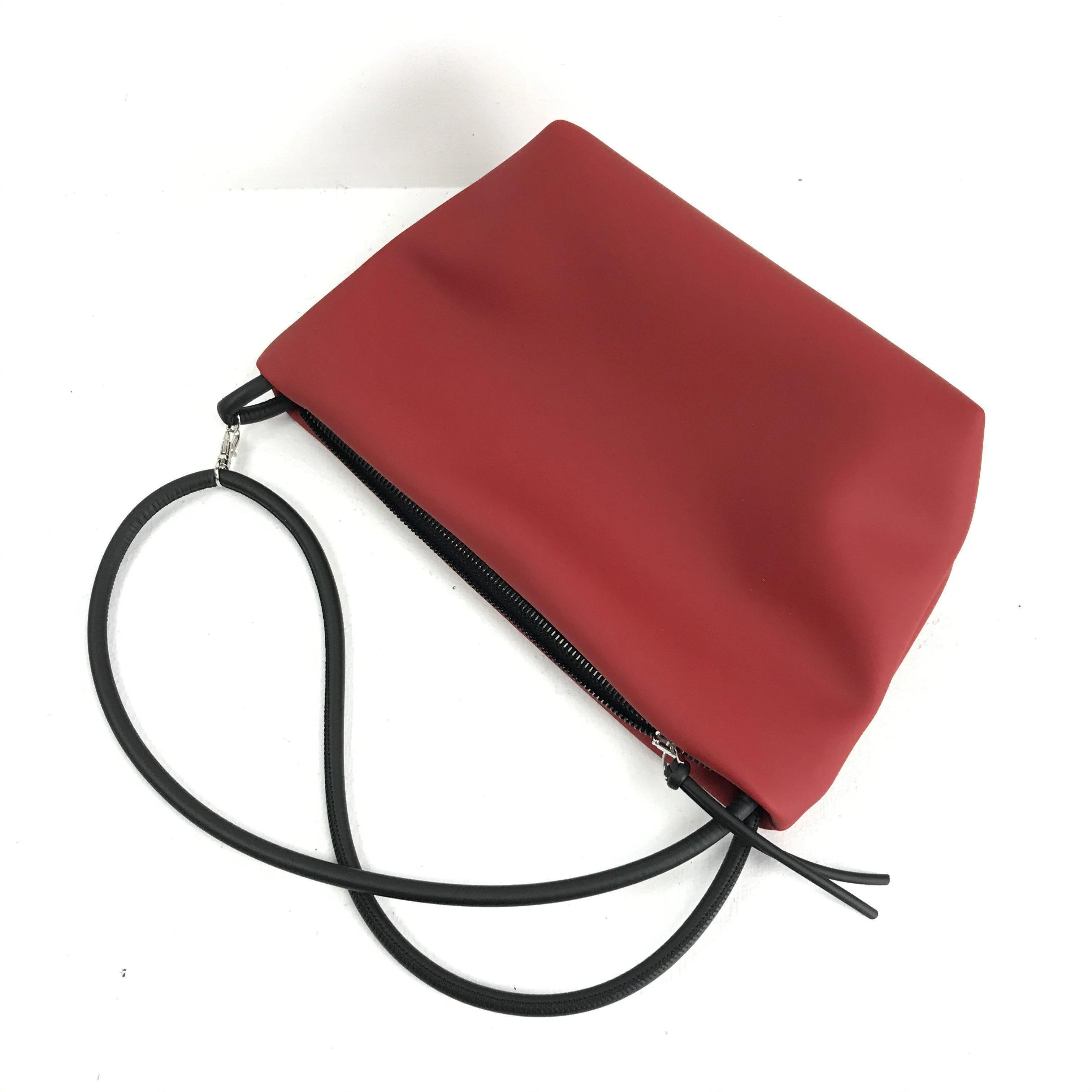 In-Zu Shoulder Bag: Medium Mouse - Image 8