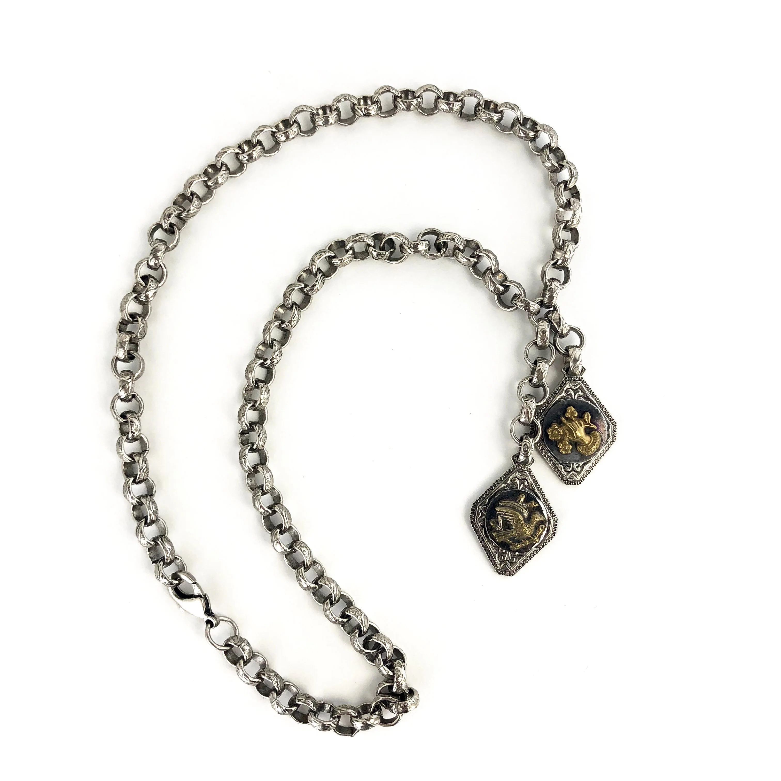 My Mothers Buttons Necklace: Lariat - Image 3