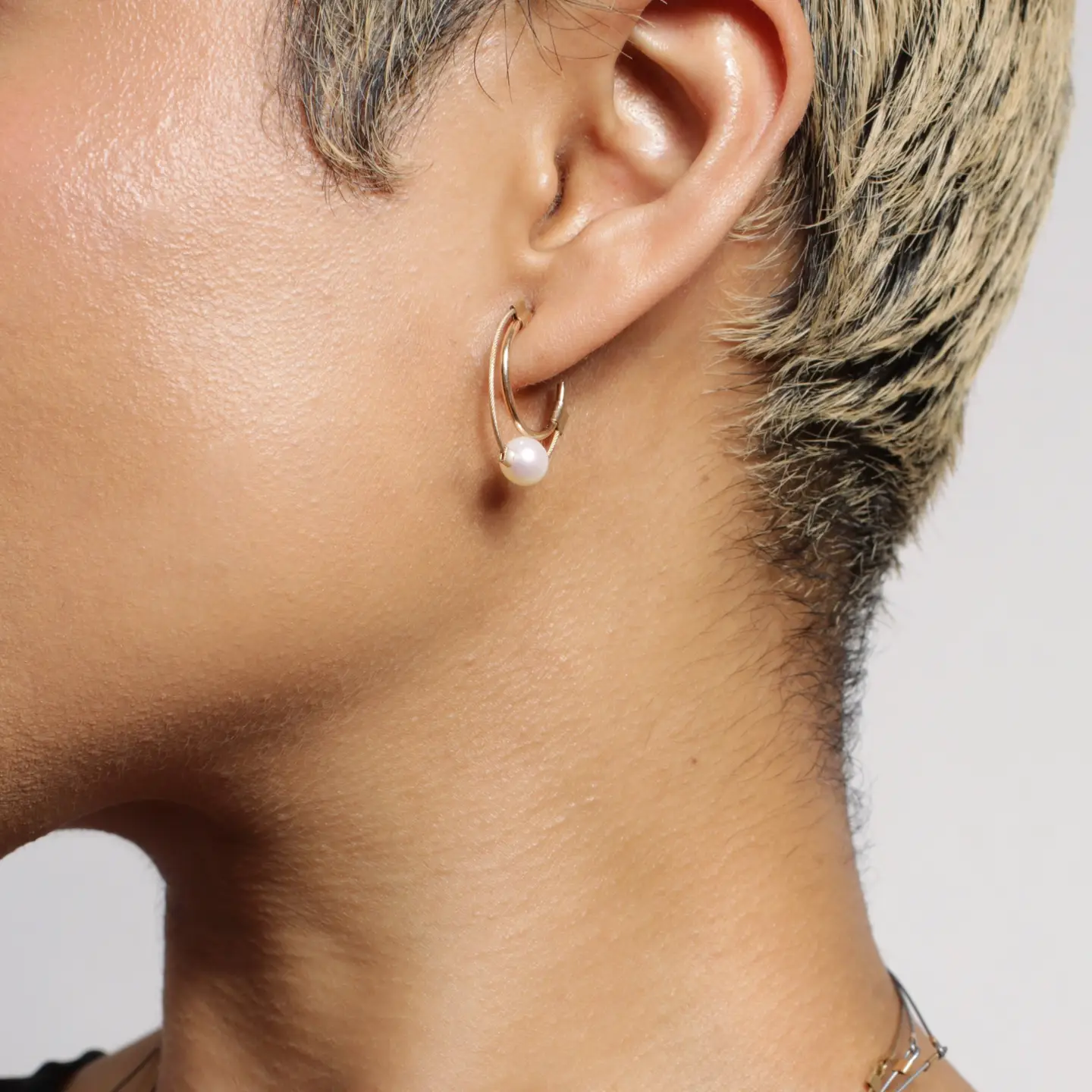 Meghan Patrice Riley Earrings: Singular Hoops w/ Pearl - Image 2