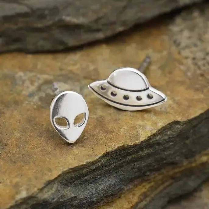 Nina Designs Earrings: Mismatched Alien & UFO Post