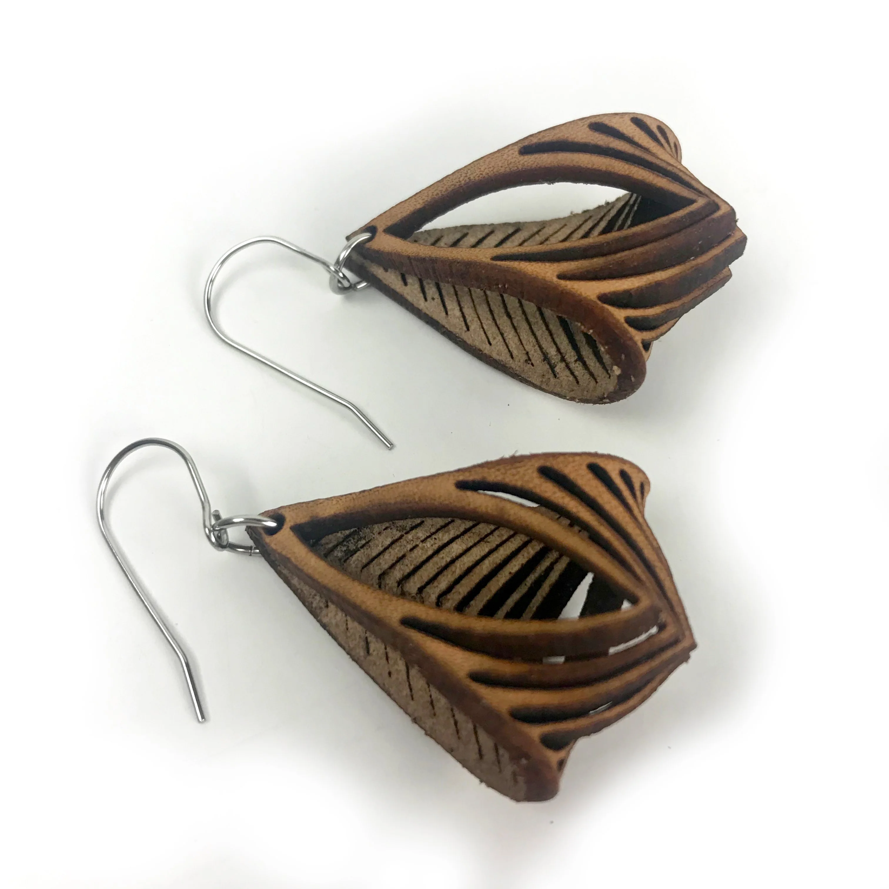 Oropopo Earrings: Eyedazzler - Image 10