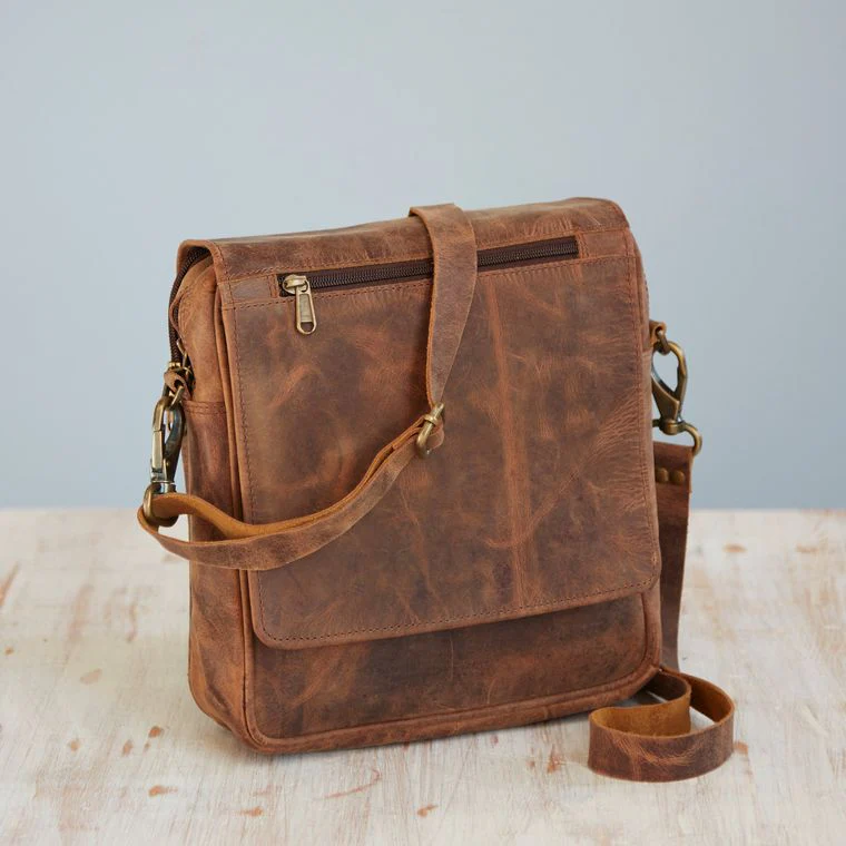Paper High Bag: Buffalo Leather Portrait Messenger - Image 3