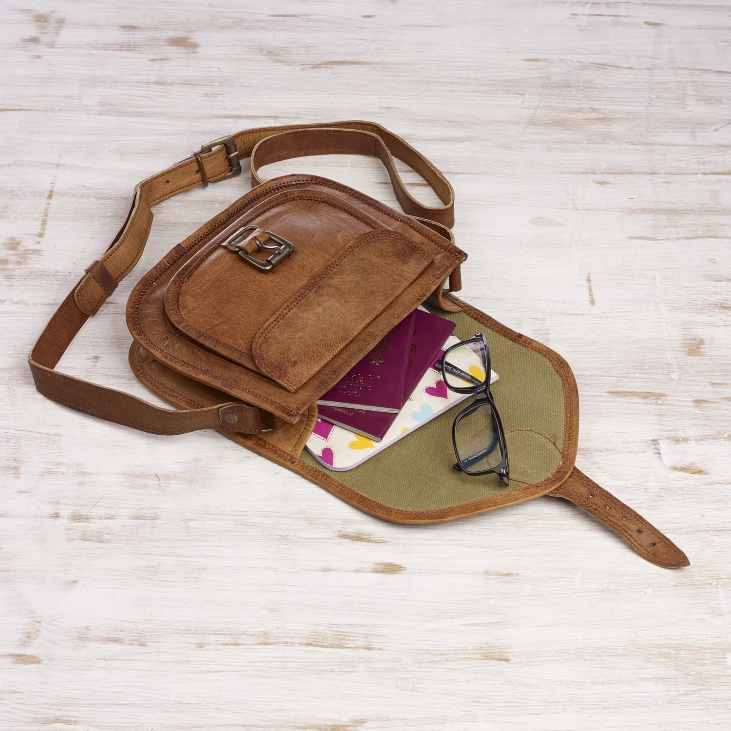 Paper High Bag: Curved Leather Saddle Bag - Image 5