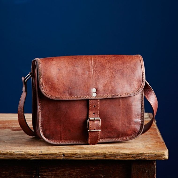 Paper High Bag: Small Leather Shoulder Bag - Image 3