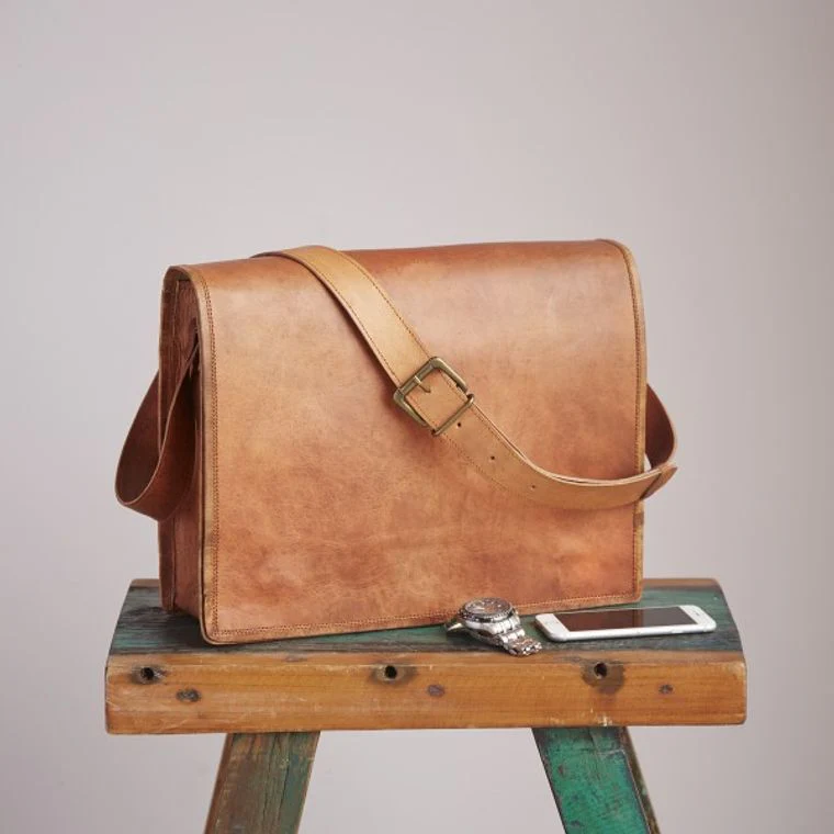 Paper High Pouch: Large Leather Messenger - Image 2