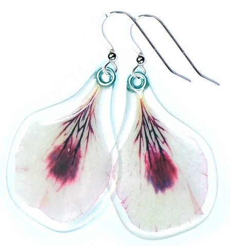 Petal Connection Earrings: Flowers - Image 18