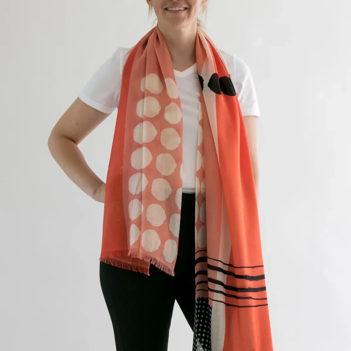 PilgrimWaters Scarf: Banjo Berry - Image 2