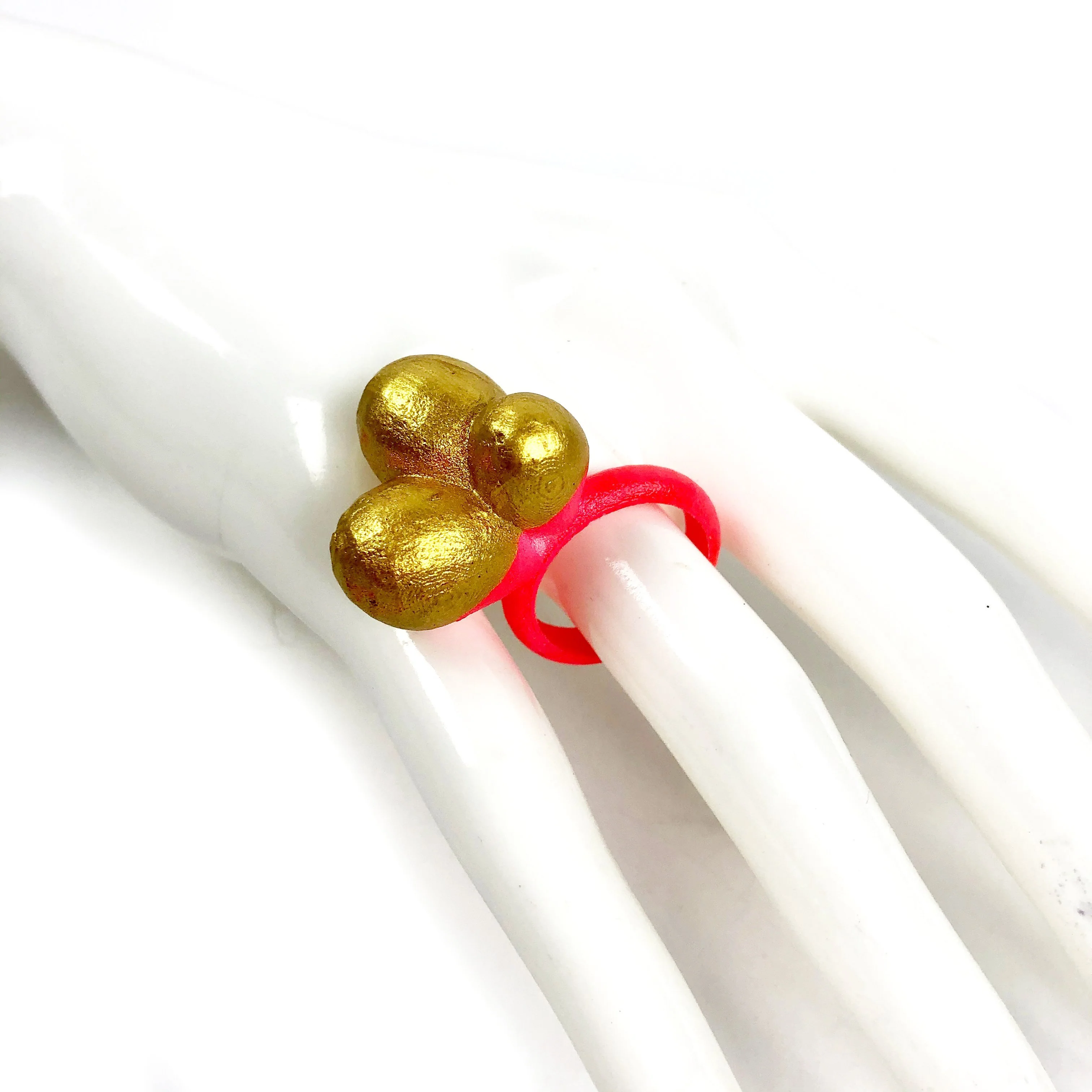 Rachel Timmins Ring: 3 Ball - Image 12