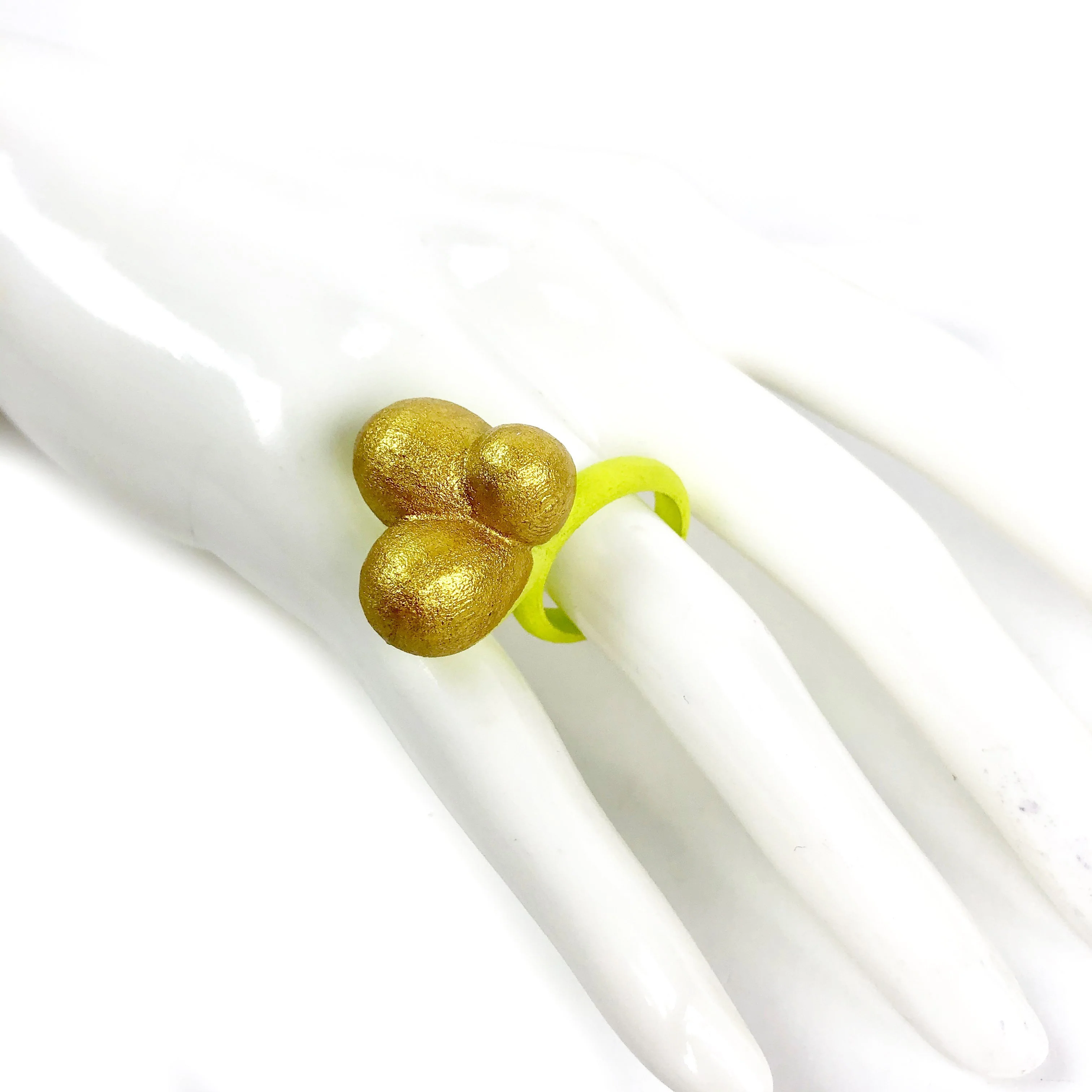 Rachel Timmins Ring: 3 Ball - Image 6