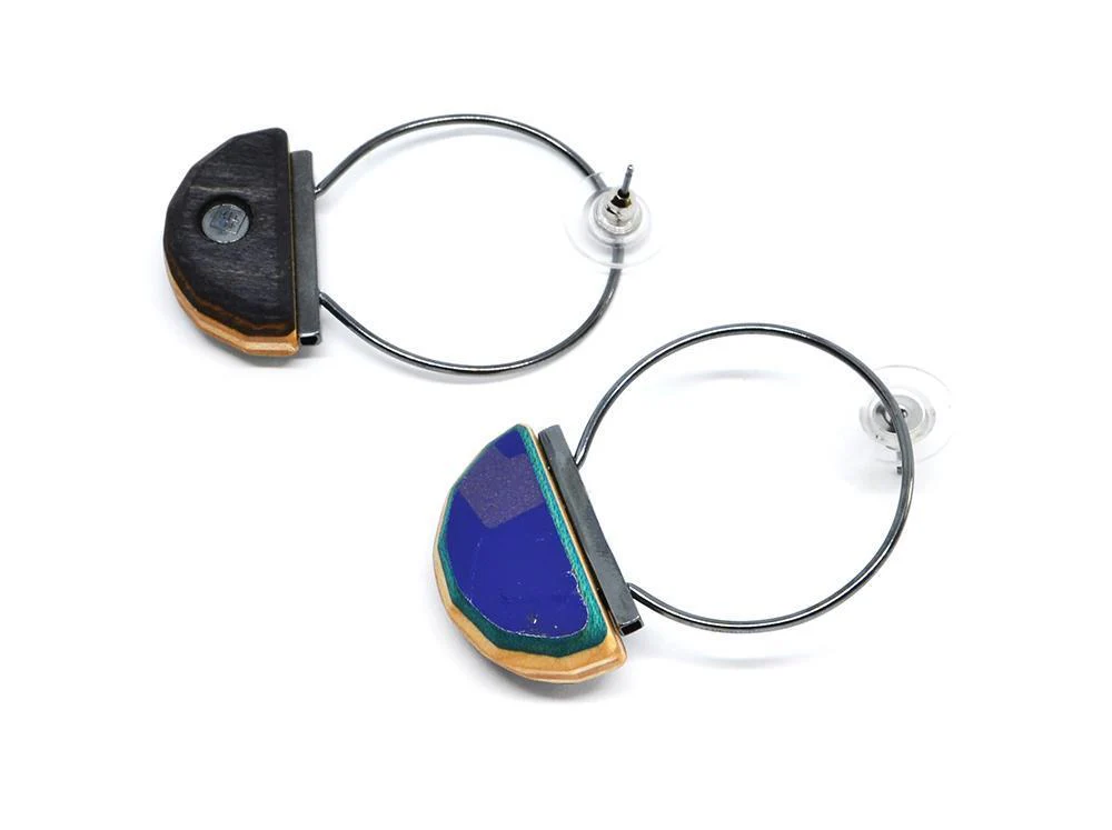 Tara Locklear Earrings: Diam Post Hoops (small) - Image 6