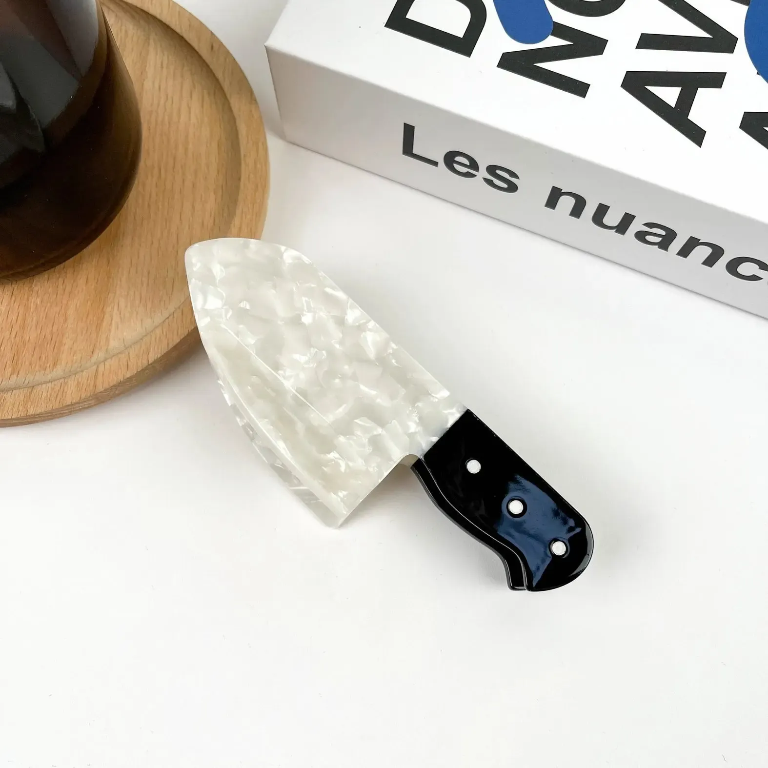 The Diva Soap Hair Claw: Knife