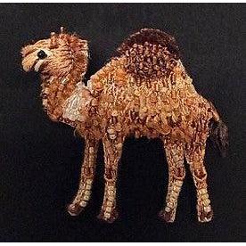 Trovelore Brooch: Sahara Camel
